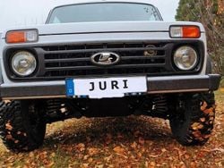 Weiß Gebraucht 2021 Lada niva SUV | 25.900 €