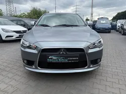 Grau Gebraucht 2015 Mitsubishi Lancer Sportback Diamant Edition Limousine | 8.900 € (Fairer Preis)
