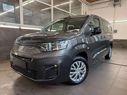 Grau metallic Gebraucht 2024 Fiat Doblò Van / Kleinbus | 25.900 € (Fairer Preis)