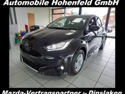 Schwarz Neu 2025 Mazda 2 Center-Line Limousine | 23.890 € (Fairer Preis)
