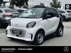 Weiß Gebraucht 2022 Smart ForTwo Electric Drive Coupé | 9.370 € (Guter Preis)