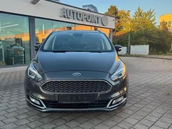 Grau Gebraucht 2019 Ford S-MAX Vignale Van / Kleinbus | 17.490 € (Superpreis)
