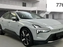 Grau Neu 2025 Polestar 4 Pilot SUV | 58.890 € (Guter Preis)