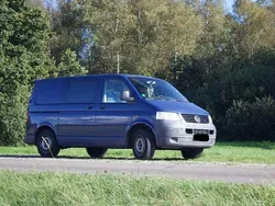 Blau Gebraucht 2006 VW T5 Van | 8.500 € (Fairer Preis)