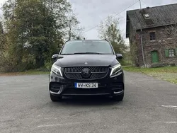 Schwarz Gebraucht 2022 Mercedes V220 Edition Van / Kleinbus | 51.500 € (Fairer Preis)