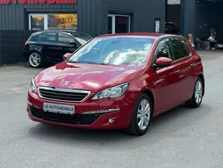 Rot Gebraucht 2017 Peugeot 308 Active Limousine | 6.950 € (Fairer Preis)