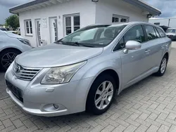 Silber Gebraucht 2011 Toyota Avensis Kombi | 2.999 € (Superpreis)