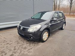 Perlmuttschwarz Gebraucht 2009 Dacia Sandero Kleinwagen | 2.150 €