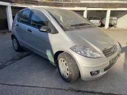 Silber Gebraucht 2007 Mercedes A150 Van / Kleinbus | 2.200 €
