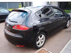 Schwarz Gebraucht 2007 Seat Leon Reference Limousine | 2.500 € (Guter Preis)