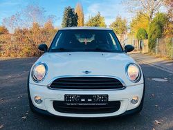 Weiß Gebraucht 2011 Mini ONE Kleinwagen | 3.800 € (Fairer Preis)