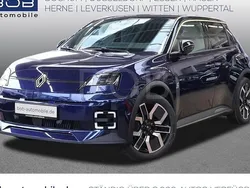 Nacht blau + dach black pearlschwarz (blau) Gebraucht 2024 Renault R5 Komfort Kleinwagen | 30.999 € (Fairer Preis)
