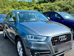 Grau Gebraucht 2011 Audi Q3 Comfort SUV | 13.400 € (Fairer Preis)