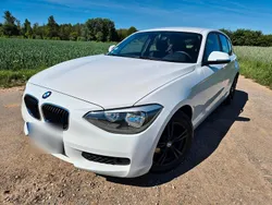 Weiß Gebraucht 2012 BMW 114 Kleinwagen | 6.350 € (Etwas zu teuer)