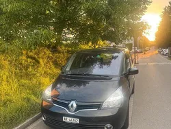 Schwarz Gebraucht 2013 Renault Espace Van / Kleinbus | 2.500 € (Fairer Preis)
