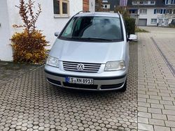 Silber Gebraucht 2005 VW Sharan Van / Kleinbus | 1.100 € (Superpreis)