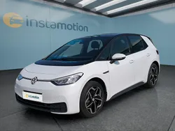 Weiß Gebraucht 2022 VW ID.3 Pro Kleinwagen | 24.099 € (Guter Preis)