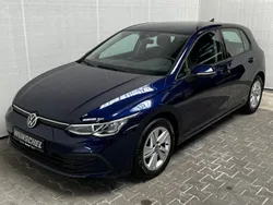 Blau Gebraucht 2020 VW Golf VIII Life Limousine | 20.939 € (Fairer Preis)