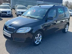 Schwarz Gebraucht 2009 Skoda Roomster Plus Edition Kombi | 5.200 € (Teuer)