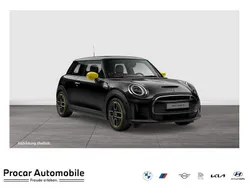 Schwarz Gebraucht 2023 Mini Cooper SE Kleinwagen | 20.890 € (Fairer Preis)