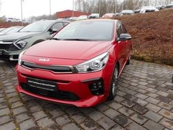 Rot Gebraucht 2023 Kia Rio GT-Line Limousine | 20.850 € (Etwas zu teuer)