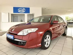 Rot Gebraucht 2010 Renault Laguna III Expression Limousine | 4.980 € (Etwas zu teuer)