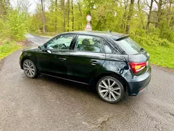 Schwarz Gebraucht 2015 Audi A1 Kleinwagen | 10.800 €