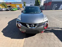 Grau Gebraucht 2016 Nissan Juke N-Connecta SUV | 6.750 € (Guter Preis)