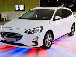 Frozen white Gebraucht 2021 Ford Focus Cool & Connect Kombi | 14.750 € (Fairer Preis)