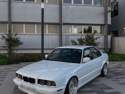 Weiß Gebraucht 1990 BMW 525 Limousine | 13.000 €