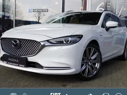 Weiß rhodium white Gebraucht 2023 Mazda 6 20th Anniversary Kombi | 34.989 € (Fairer Preis)