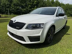 Weiß Gebraucht 2014 Skoda Octavia RS Kombi | 9.490 € (Fairer Preis)