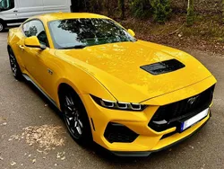 Gelb Gebraucht 2024 Ford Mustang GT Fastback Coupé | 47.000 € (Superpreis)