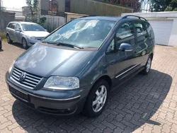 Grau Gebraucht 2007 VW Sharan Highline Van / Kleinbus | 6.490 €