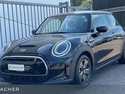Schwarz Gebraucht 2022 Mini Cooper Coupé Essential Coupé | 16.990 € (Guter Preis)