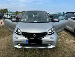 Schwarz Gebraucht 2017 Smart ForTwo Coupé Passion Coupé | 7.800 € (Guter Preis)