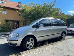 Silber Gebraucht 2009 VW Sharan United Van / Kleinbus | 7.000 € (Teuer)