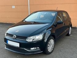 Schwarz Gebraucht 2015 VW Polo Comfortline Limousine | 7.950 € (Guter Preis)