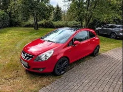 Rot Gebraucht 2010 Opel Corsa Color Edition Kleinwagen | 5.300 € (Fairer Preis)