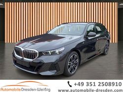 Sophistograu brillanteffekt Gebraucht 2024 BMW 520 M Sport Kombi | 53.480 € (Guter Preis)