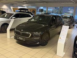 Schwarzmagic perleffekt Neu 2025 Skoda Scala Tour Kleinwagen | 29.900 € (Teuer)