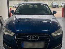 Blau Gebraucht 2014 Audi A3 Coupé | 11.000 € (Guter Preis)