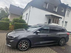 Grau Gebraucht 2020 Ford Focus S Kombi | 22.500 € (Fairer Preis)