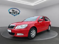 Corridarot Gebraucht 2013 Skoda Octavia Ambition Kombi | 7.590 € (Superpreis)