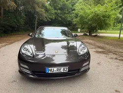 Grau Gebraucht 2011 Porsche Panamera 4S Limousine | 25.990 € (Fairer Preis)