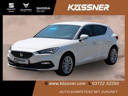 Weiß Gebraucht 2020 Seat Leon XCELLENCE Limousine | 19.900 € (Fairer Preis)