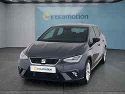 Grau Gebraucht 2024 Seat Ibiza FR Kleinwagen | 21.699 € (Etwas zu teuer)