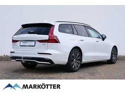 Gebraucht 2024 Volvo V60 Kombi | 39.450 € (Guter Preis)