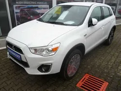 Weiß Gebraucht 2016 Mitsubishi ASX Diamant Edition SUV | 10.980 € (Fairer Preis)