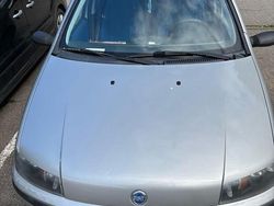 Silber Gebraucht 2001 Fiat Punto Kleinwagen | 850 € (Guter Preis)